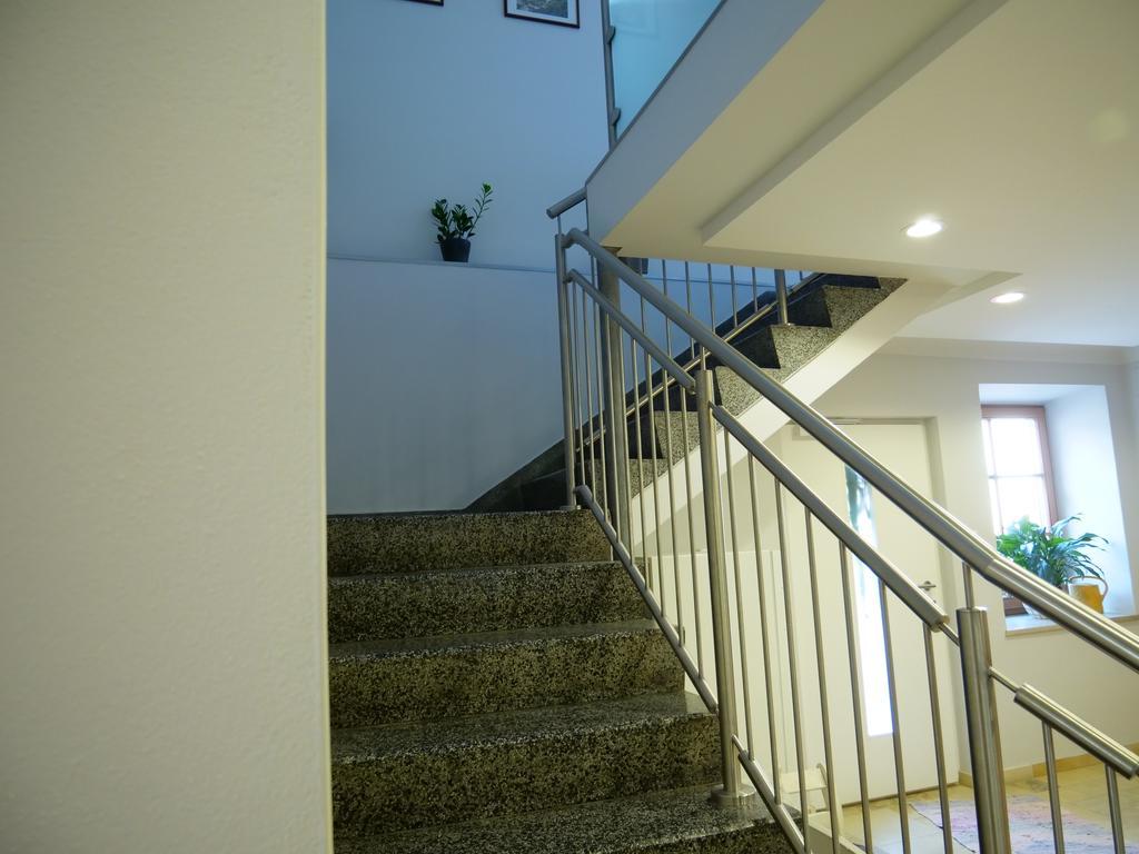 Lugerfarm Hotel Мелк Екстериор снимка